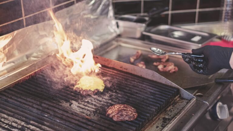 The Ultimate Guide to BBQ Accessories for Flavorful Grilled Meals